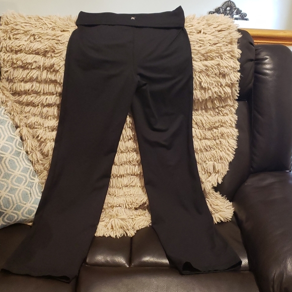 Sold - Picture 6 of 8